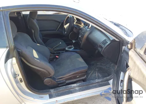 2005 Hyundai Tiburon Gs z USA, uszkodzony, nr VIN KMHHM65D65U179114